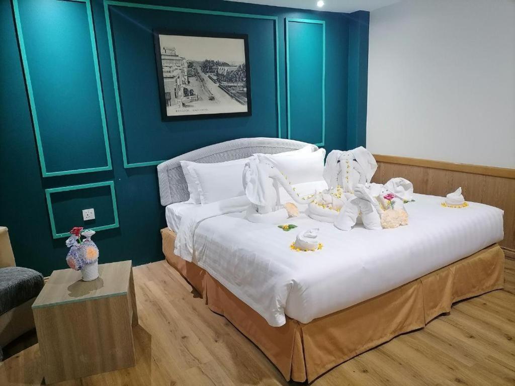 Sanctuary Hotel Янгон Екстер'єр фото