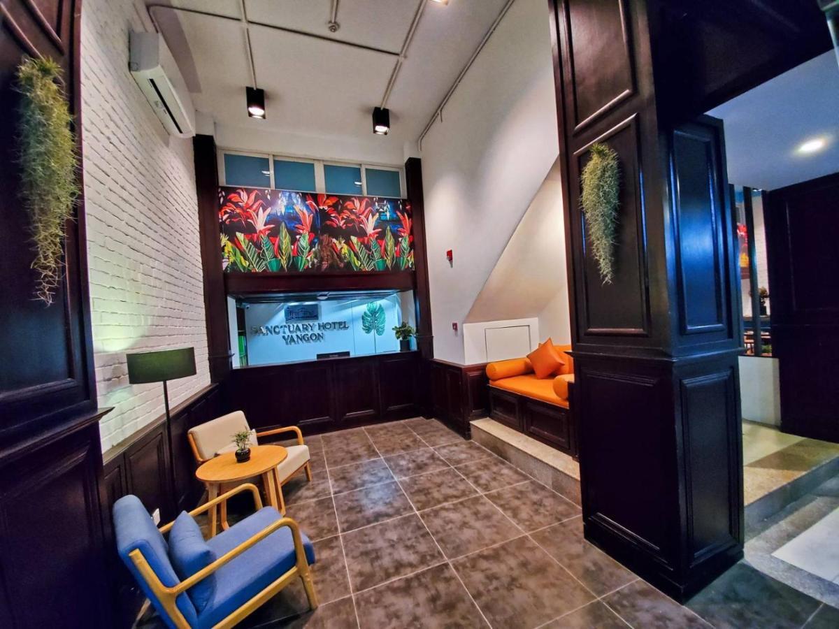 Sanctuary Hotel Янгон Екстер'єр фото